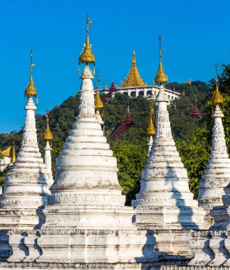 Sandamuni Pagoda Tapınağı Mandalay şehir Myanmar