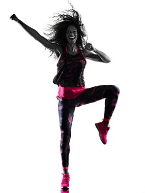 Kardiyo dansçısı kadın fitness egzersizleri izole edilmiş beyaz arka plan