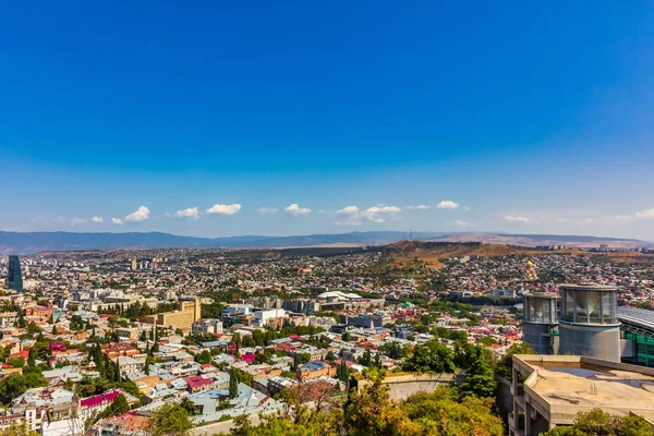 Tbiliszi városkép látkép Grúzia Európa mérföldkő — Stock Fotó