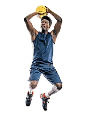Afrikalı basketbolcu genç adam beyaz arka planı izole etti
