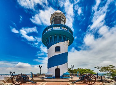 Deniz feneri Santa Anna kale Las Penas Guayaquil Ekvador dönüm noktası
