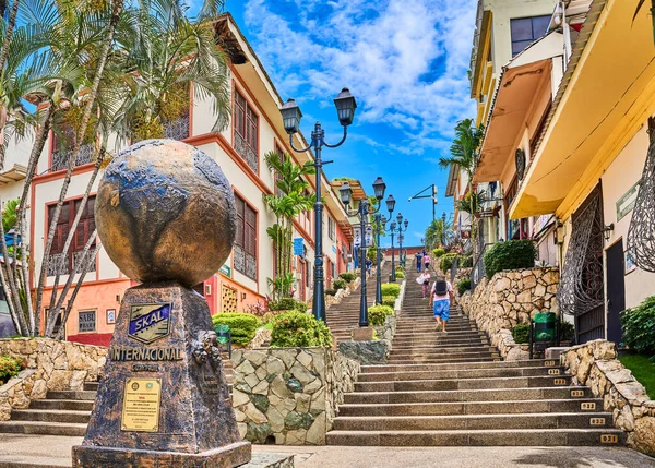 Las Penas Guayaquil Équateur monument santa Anna colline rue — Photo