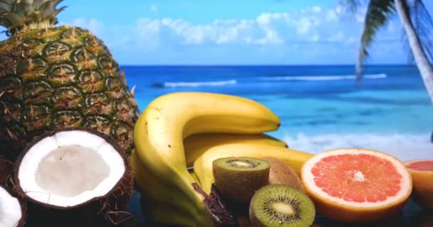 Bebida Coco Praia Areia Férias Verão Praia Bebida Coco Relaxar — Vídeo de Stock