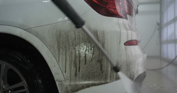 Професіонал Миє Машину Чорних Рукавицях Губкою Піною Концепція Carwash Sponge — стокове відео