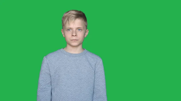 Chromakey Arka Planda Genç Bir Adam Çocuk Farklı Duygular Gösterir — Stok fotoğraf