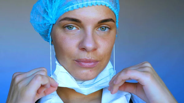 Junge Schöne Frau Krankenschwester Arzt Auskultation Kleiner Junge Patient Blaue — Stockfoto