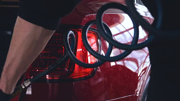 Професійні Серветки Мийки Автомобілів Висихає Вікно Після Миття Автомобіля Концепція — стокове фото