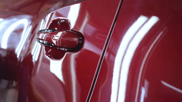 Професійні Серветки Мийки Автомобілів Висихає Вікно Після Миття Автомобіля Концепція — стокове фото