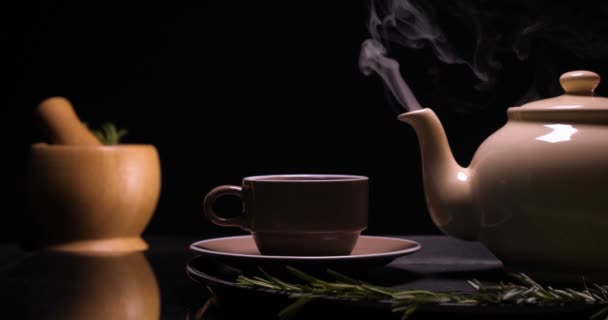 Process Brewing Tea Tea Ceremony Cup Freshly Briar Dark Mood — Stock Video