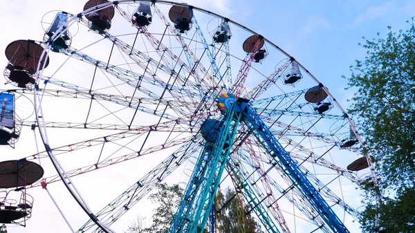 Wheel Sight Het Pretpark Top Uitzicht Close — Stockfoto