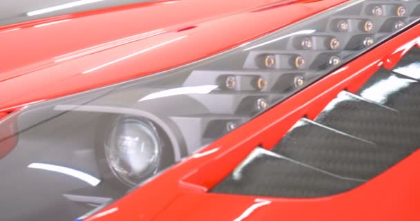 Bardzo Uważnie Wyświetlane Różne Zewnątrz Samochodu Nowy Samochód Polerowaniu Malarstwie — Wideo stockowe