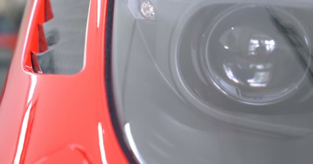 Bardzo Uważnie Wyświetlane Różne Zewnątrz Samochodu Nowy Samochód Polerowaniu Malarstwie — Wideo stockowe