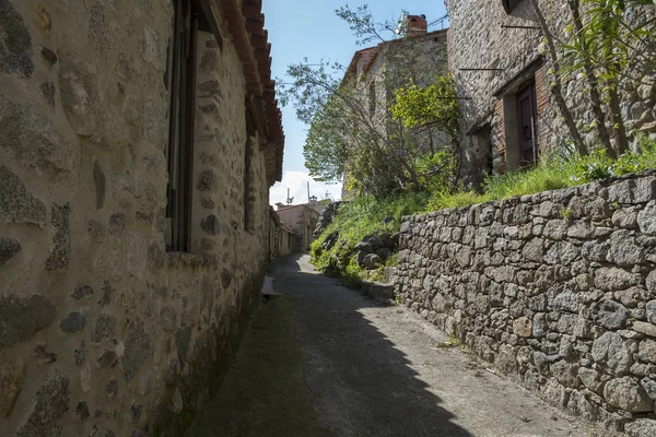 Μικρό Δρόμο Στην Πόλη Της Eus Γαλλία — Φωτογραφία Αρχείου