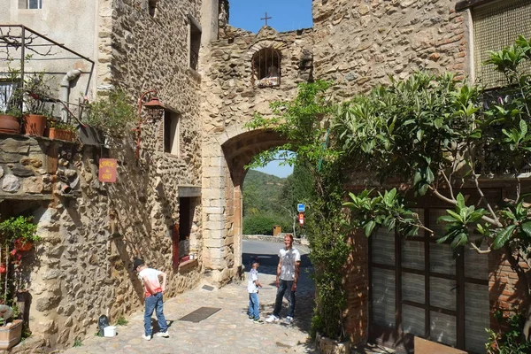 Castelnou France April 2018 Small City Mountains Called Castelnou France — Stock Photo, Image