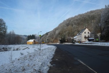 Lüksemburg kış otoyol Lüksemburg şehri yakınlarında