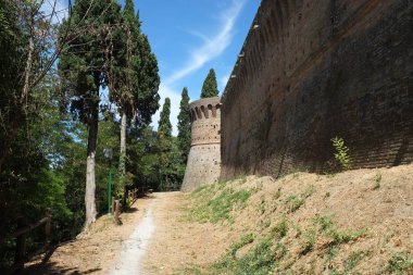 Ortaçağ kale duvarları Cesena, İtalya