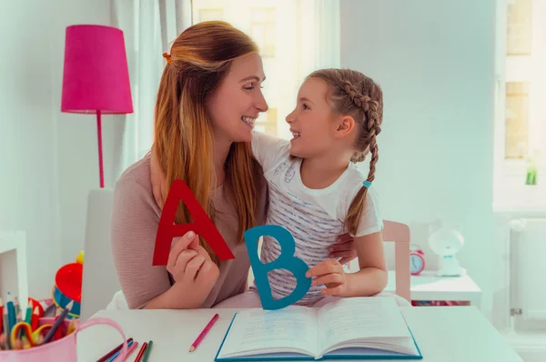 Madre con figlia — Foto Stock