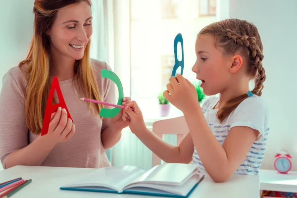 Mutter mit Tochter — Stockfoto