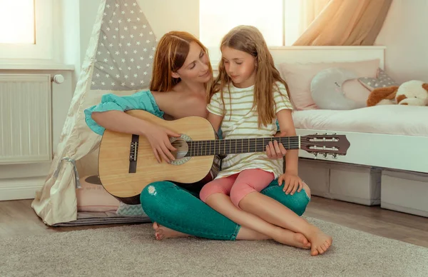 Famiglia felice — Foto Stock