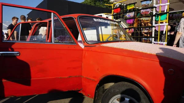 Rojo Vintage Urss Coche —  Fotos de Stock