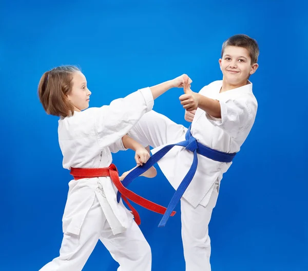 Cheerful Athletes Train Blows Blocks Karate — Stock Photo, Image