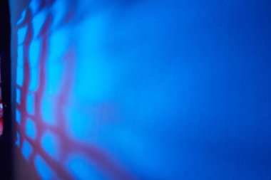 Koyu mavi arka plan ışık şeritler ile