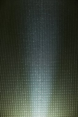 Beyaz gri damalı arka plan üzerinde parlaklık