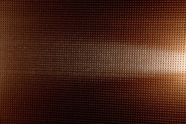 Kahverengi bir arka plan üzerinde yatay beyaz ışık