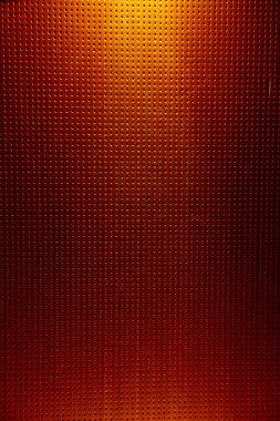 Siyah bir noktada arka plan her iki taraftan sarı ışık ışınları ile vurgulanır