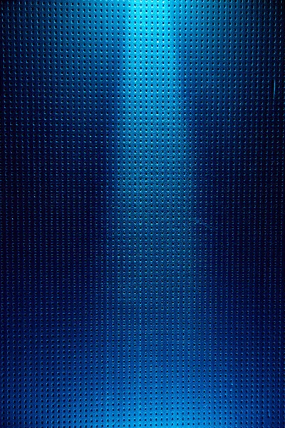 Açık Mavi Bir Işık Işını Ile Aydınlatılmış Üst Kısmında Siyah — Stok fotoğraf