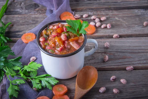 Hausgemachte Bohnensuppe Karotten Zwiebeln Und Petersilie — Stockfoto