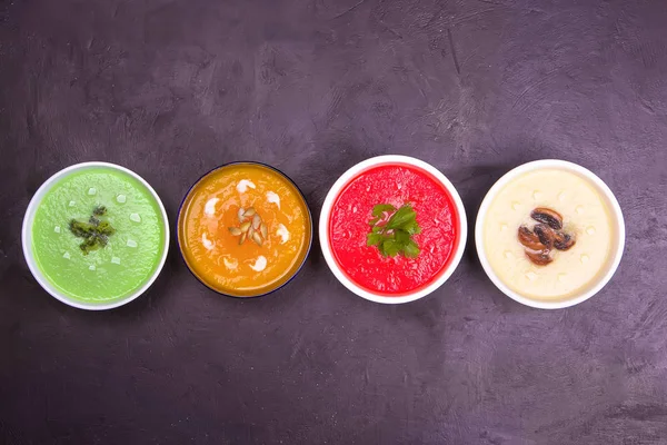 Verscheidenheid Aan Kleurrijke Groenten Cream Soepen Ingrediënten Voor Soep Bovenaanzicht — Stockfoto