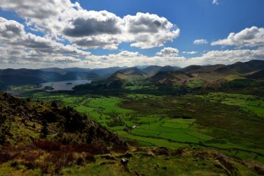 Thornthwaite orman üzerinde haddeleme bulutlar