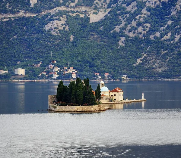 Church Lady Rock — стоковое фото