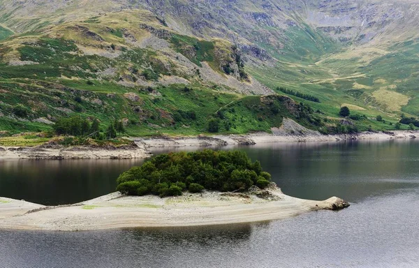 Wood Howe Island Low Haweswater — Stock Photo, Image