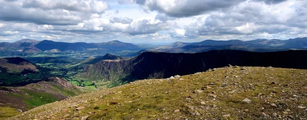 Ridgeline Maiden Moor Wysokiej Spy — Zdjęcie stockowe