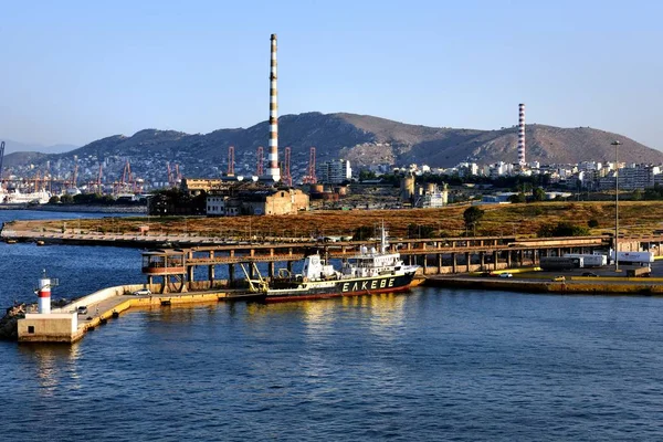 Pireu Atenas Grécia Julho 2018 Eakebe Lado Porto Comercial Pireu — Fotografia de Stock