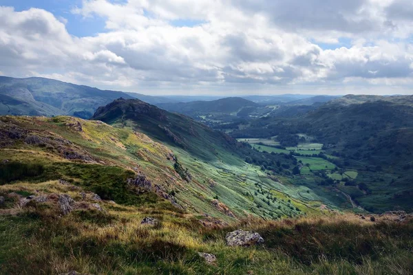 Nuvens escuras sobre Grassmere — Fotografia de Stock