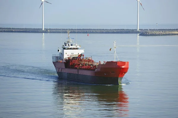 Key Star kemikalietankfartyg anländer till hamn — Stockfoto