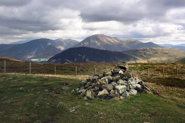 Cumbrian Dağları'nda sonbahar güneş ışığı — Stok fotoğraf