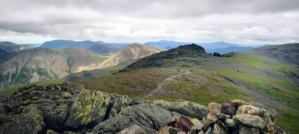 The ridge from Scafell to Scafell Pike — Stock Photo, Image