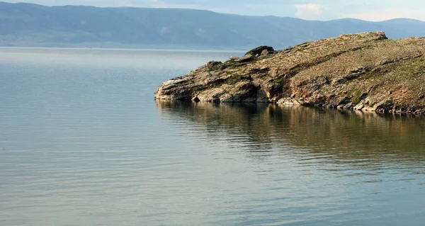 Λίμνη Baikal Άποψη Της Ακτής Του Νησιού Όλκον Και Του — Φωτογραφία Αρχείου