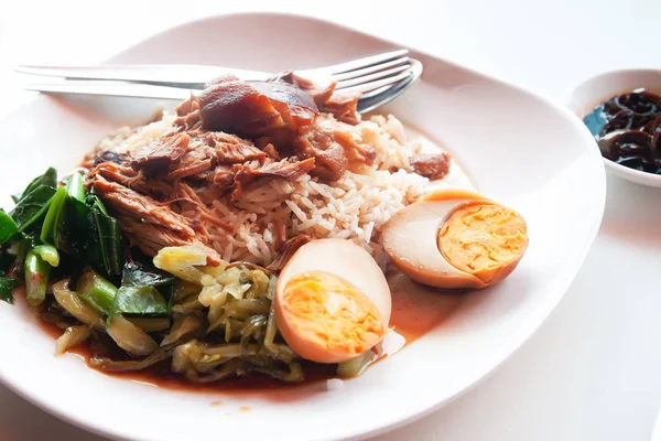 Porc Cuit Avec Riz Oeuf Cuisine Traditionnelle Chinoise Thaïlandaise Préférée — Photo