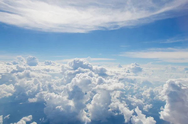 雲と青い空 ストック写真