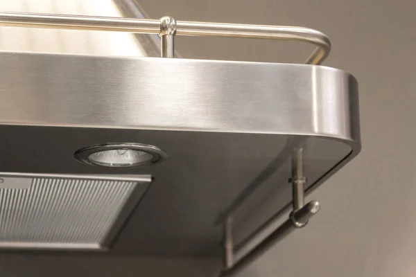 Zbliżenie Szczegóły przyciski na metalowy wentylator z światło w kuchni luksusowy. — Zdjęcie stockowe