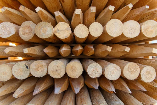 Fundo Com Colunas Madeira Recém Feitas Colunas São Usadas Para — Fotografia de Stock