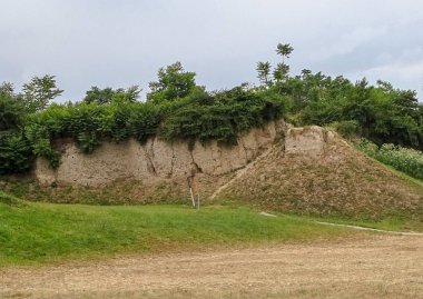 Bir arkeolojik tuna eski Cezayir menekşesi medeniyet, Belo Brdo (