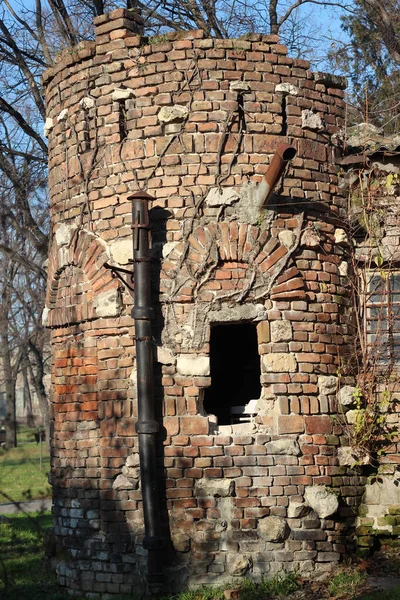 Kalemegdan Belgrado Parque Parte Una Antigua Casa Medio Arruinada Era — Foto de Stock