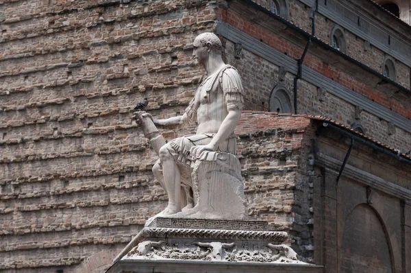 Μνημείο Giovanni Delle Bande Nere Φλωρεντία Ιταλία — Φωτογραφία Αρχείου