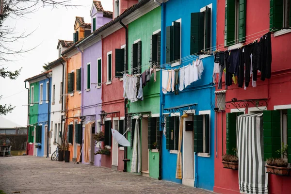 Maisons Colorées Île Burano Près Venise Italie Blanchisserie Sur Ligne — Photo
